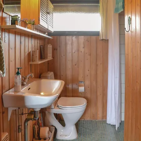 Two-bedroom Holiday In *