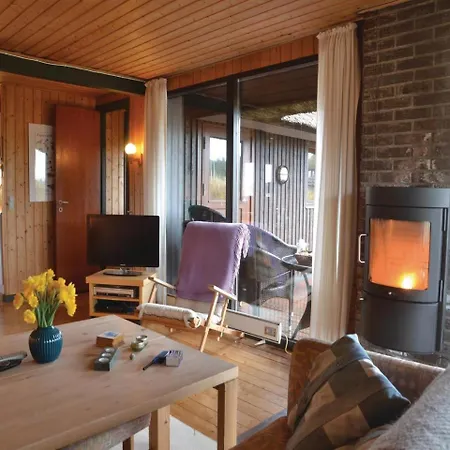 Two-bedroom Holiday In Dom wakacyjny *