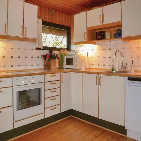 Two-bedroom Holiday In Dom wakacyjny *